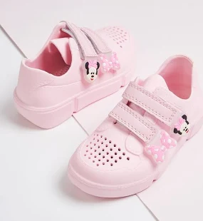 footwears